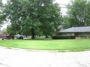 6408 Willow Ave, Raytown, MO 64133