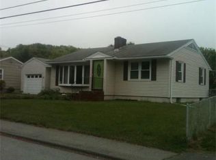 29 Beresford St, Lawrence, MA 01843