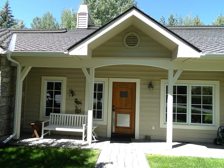 11 Willow Rd — Photo 4