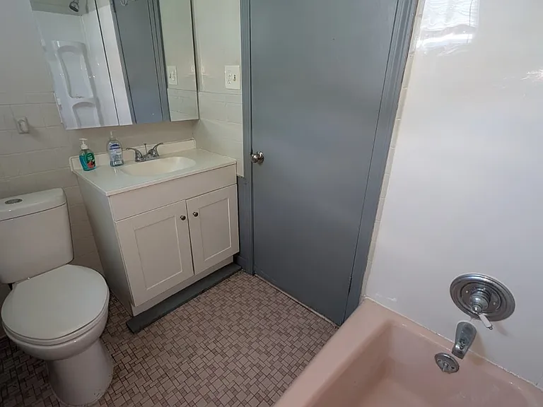 148 Bradford Ave #2-1 — Photo 5
