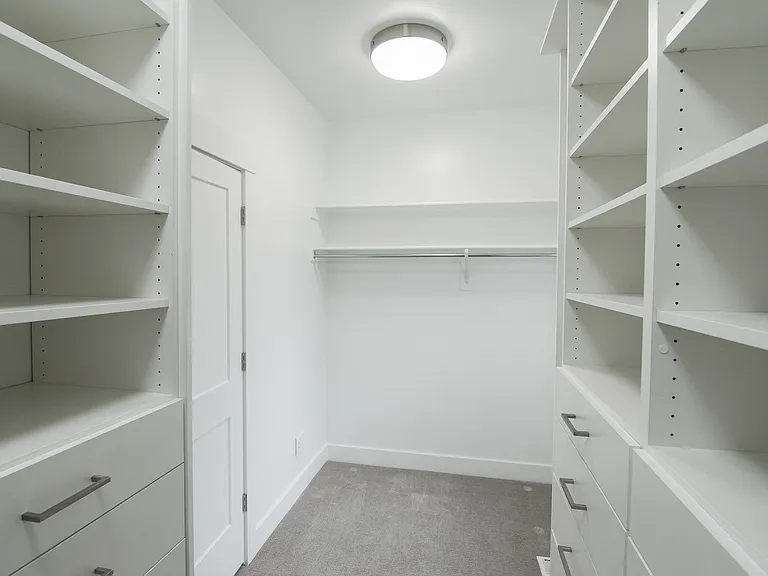 2034 E Pepper View Cir — Photo 30