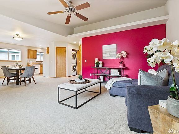 5th image of 715 Cascade Palms Ct #715