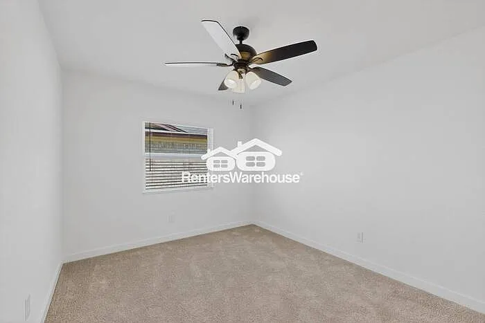 6529 Blue Grass Dr — Photo 25