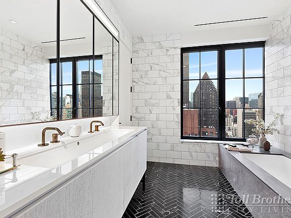 4th image of 959 1st Ave #26M