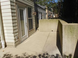 27 N Butler St APT 106, Madison, WI 53703
