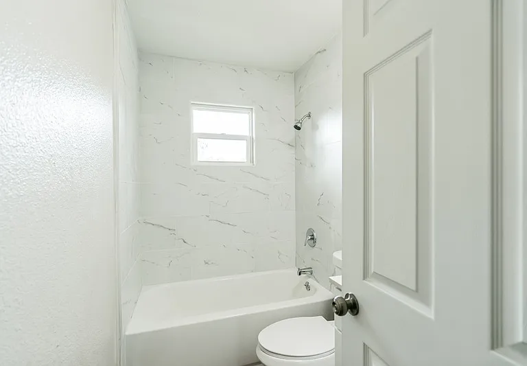 224 Singleton Ave — Photo 14