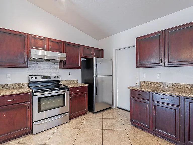 5463 W Geronimo St — Photo 3