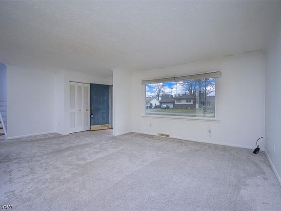3rd image of 4017 Baymar Dr