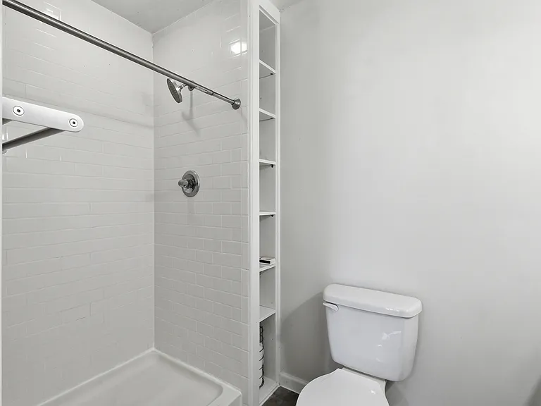 135 Sycamore St — Photo 19