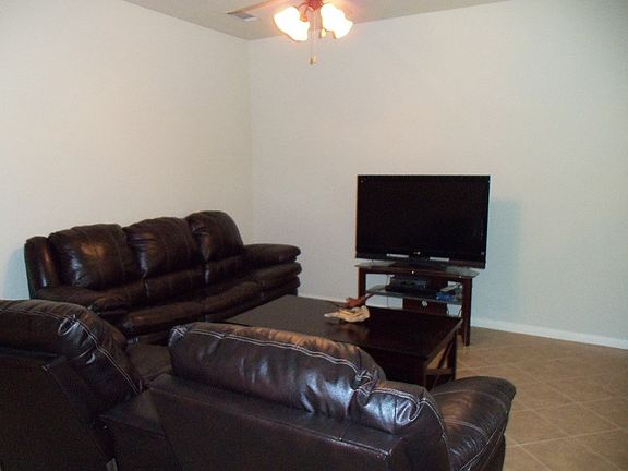 4th image of 9 Deerfield Dr APT C
