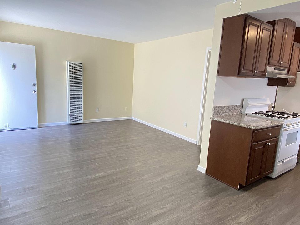 1st image of 3757 Herman Ave