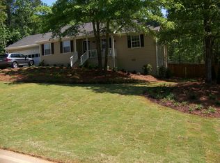 445 Robin Rd, Covington, GA 30016