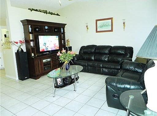 4th image of 1602 SW La Gorce Ave