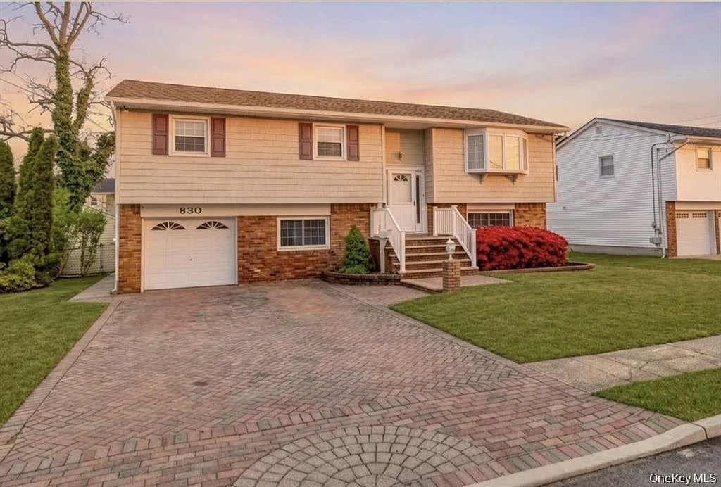 1 bed, 1.0 bath, 600 sqft, $2,400 — Photo 1