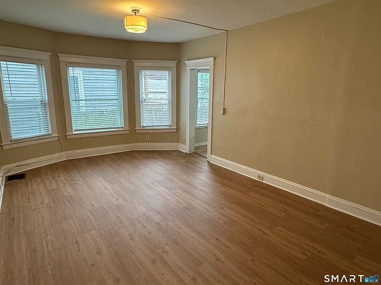 629 Colorado Ave — Photo 8