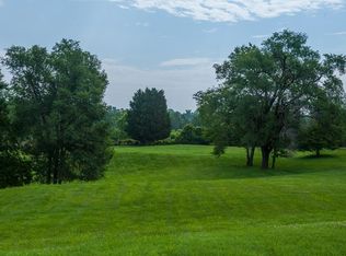 1000 Ivy Creek Dr, Charlottesville, VA 22901