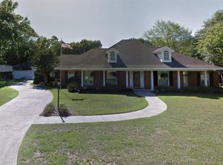 307 Lincoln St, Fairhope, AL 36532