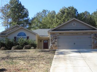 366 Shadow Lake Dr, Arnoldsville, GA 30619