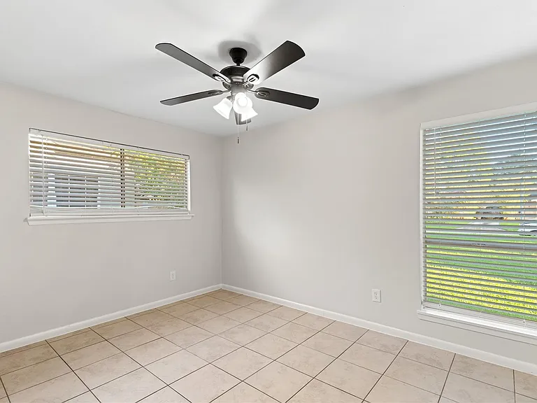 9306 Tooley Dr — Photo 20