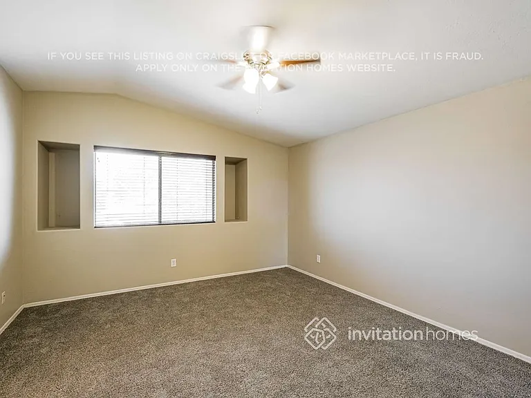 5605 S 51st Dr — Photo 10