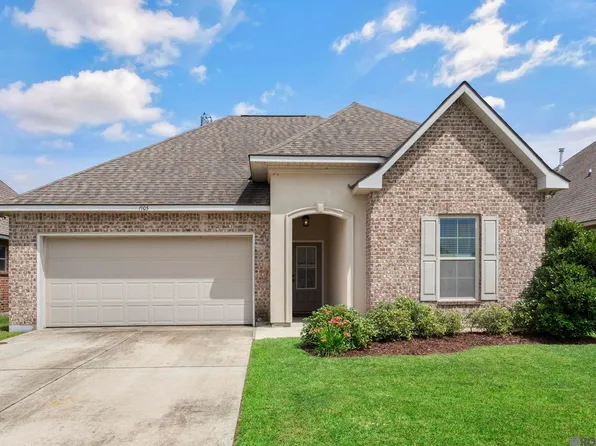 1905 Oakwood Dr, Saint Gabriel, LA 70776
