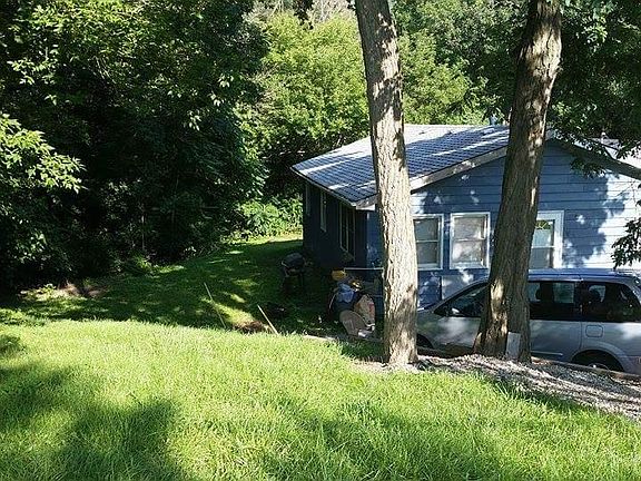 2nd image of 25 Hillcrest Ave