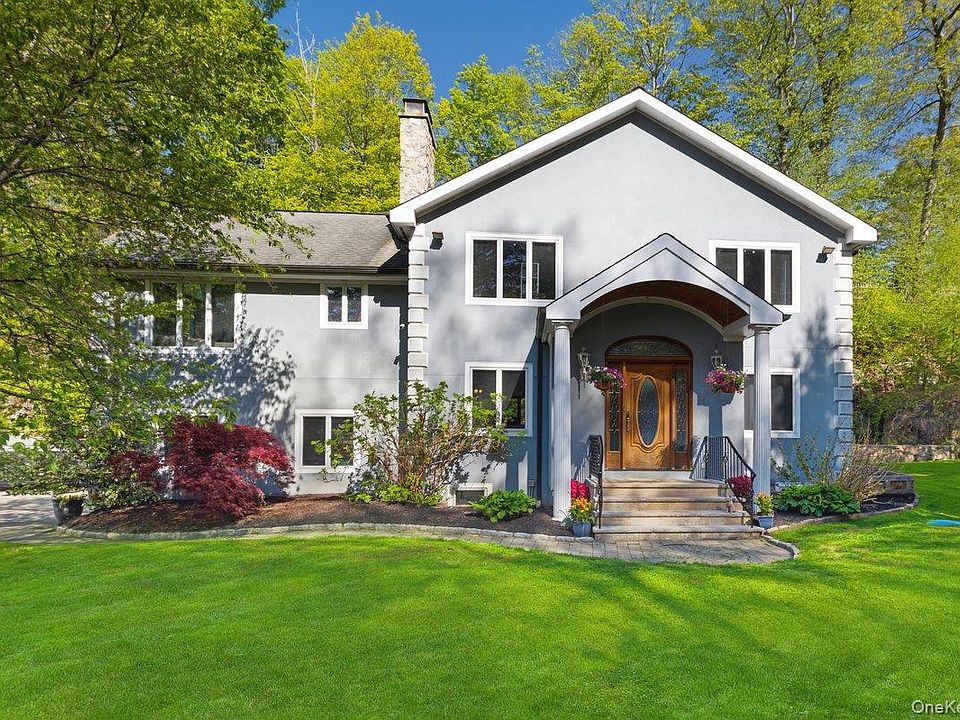 1st image of 493 Chappaqua Road