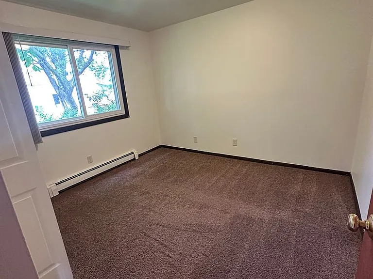 375 Clark St #2 — Photo 4