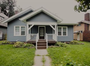 928 21st St, Rock Island, IL