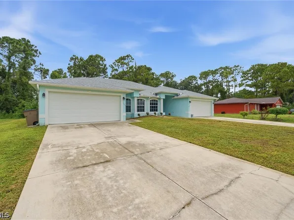 4615 29th St SW, Lehigh Acres, FL 33973