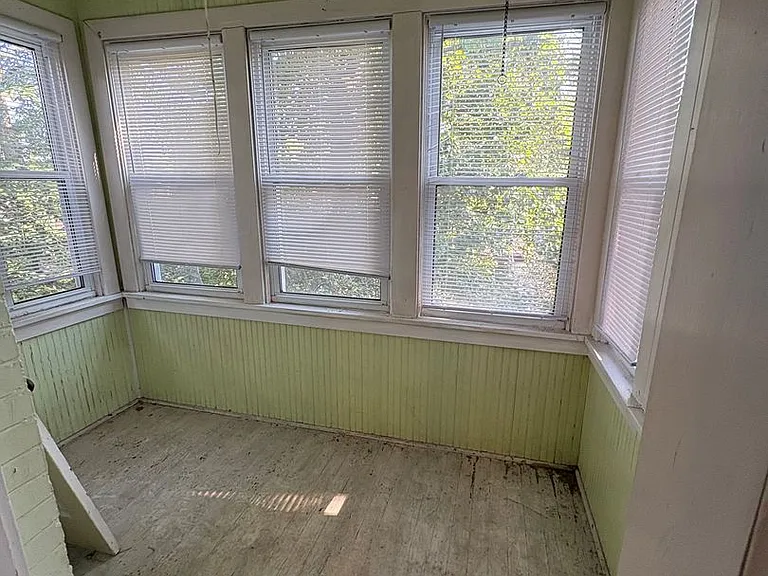 4440B Gibson Ave — Photo 13
