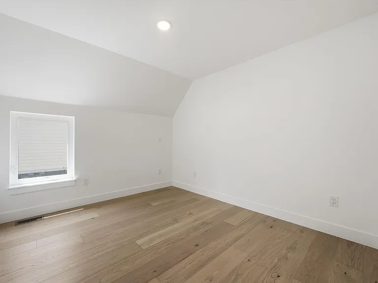 2452 S Marion St — Photo 26