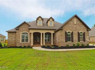 811 Kyler Ln, Bonaire, GA 31005