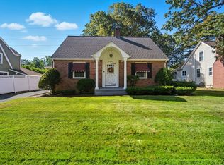 43 Greenleaf Ave, West Springfield, MA 01089