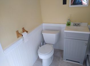 5 Elm St #B, Pittsfield, NH 03263