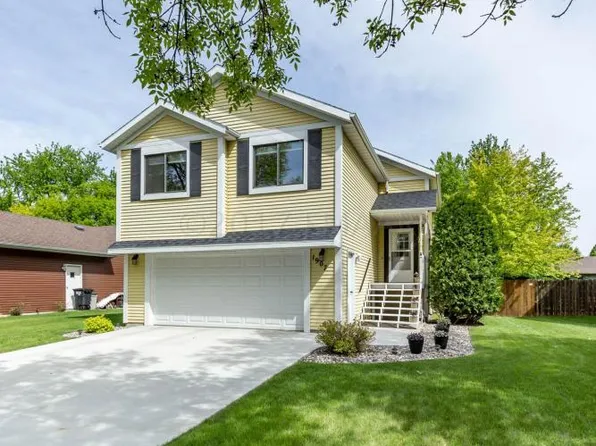 1907 27th Ave S, Fargo, ND 58103