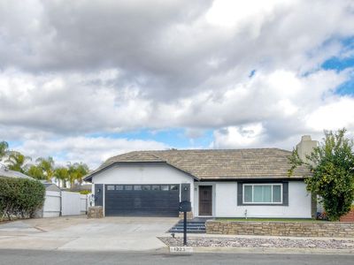 1223 Armstrong Cir, Escondido, CA, 92027