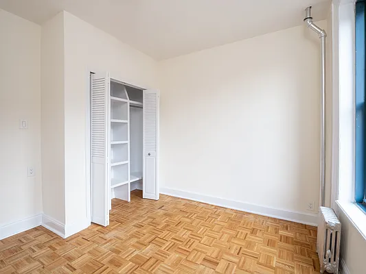 Rented by City Connections Realty | media 15