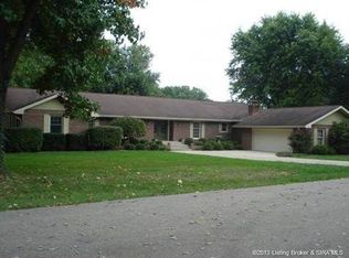 210 Indian Hills Dr NE, Corydon, IN