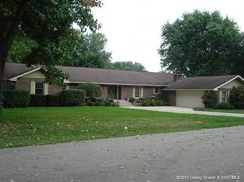 210 Indian Hills Dr NE photo 1