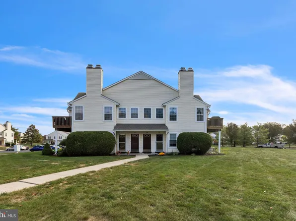 16 Wagon Wheel Rd #16, Quakertown, PA 18951