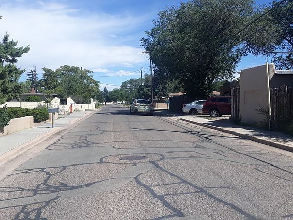 5th image of 1561 Navajo Dr