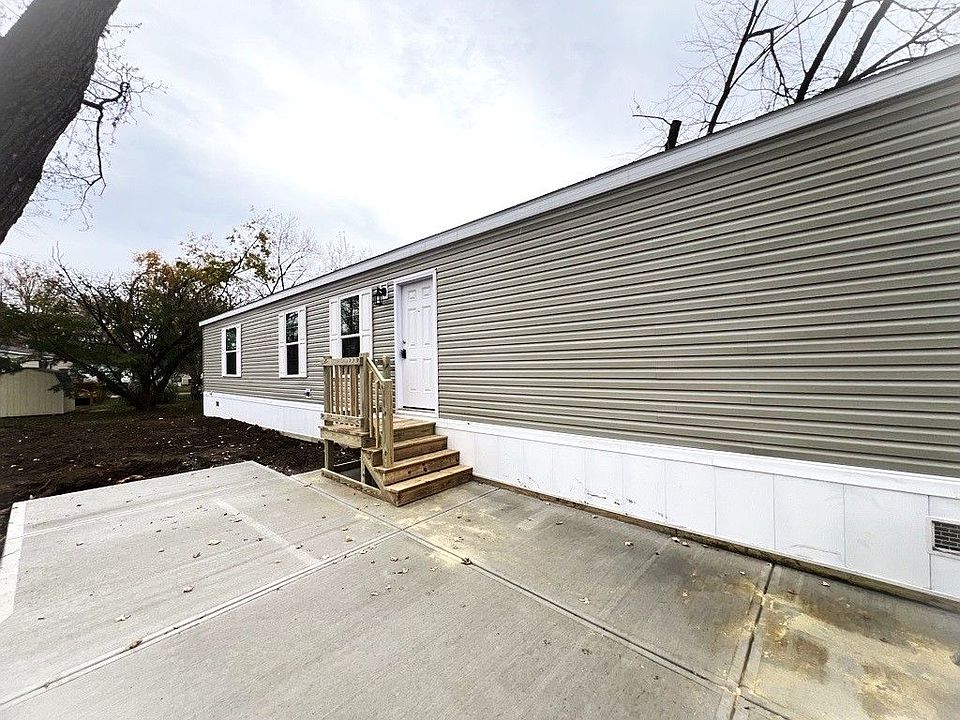 1st image of 503 Crandon Dr