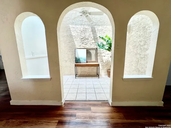 6803 Indian Lake, San Antonio, TX 78244