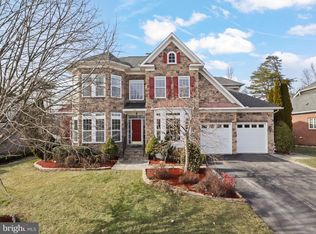 7536 Red Hill Dr, Springfield, VA 22153