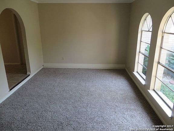 2nd image of 6711 Sunlight Dr