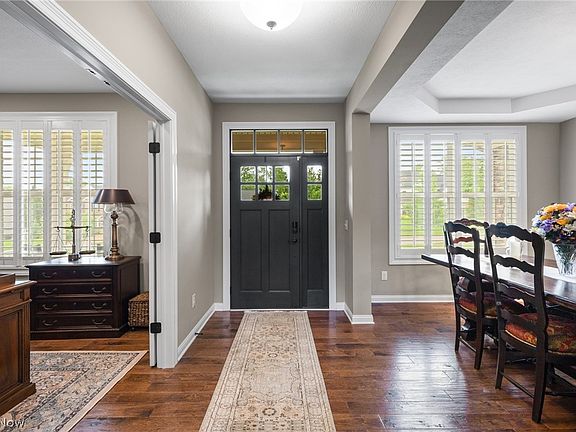 2nd image of 12554 Meadowview Dr