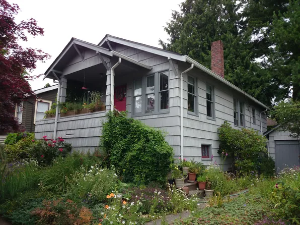 2356 N 52nd St, Seattle, WA 98103