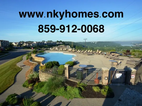 569 Rivers Breeze Dr, Ludlow, KY 41016