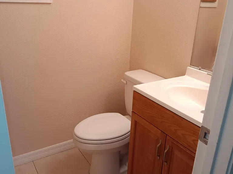 4404 Hagen Ave — Photo 10